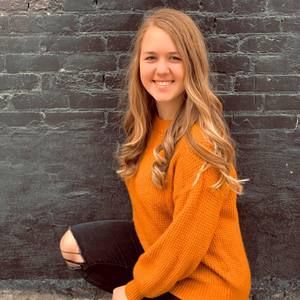 Meet your Posher, Kayla